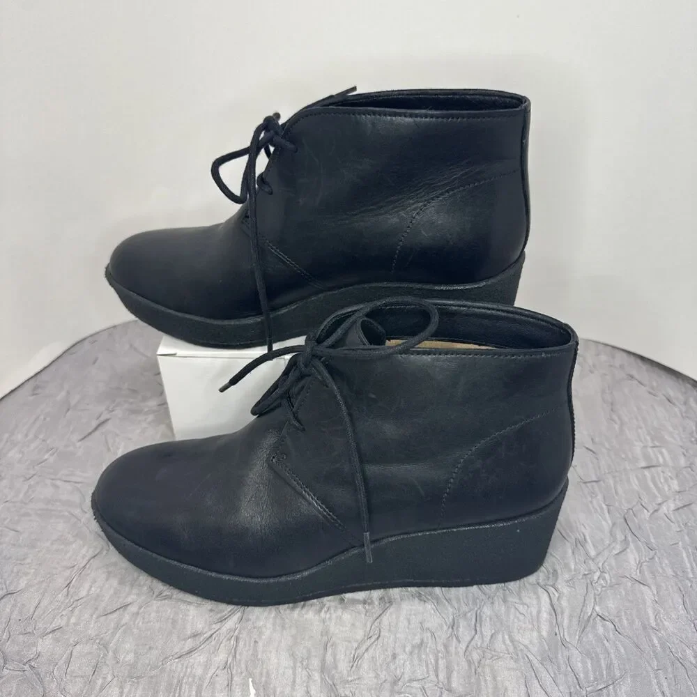 Clarks Women’s Athie Terra Black Lace Up Wedge Heel Platform‎ Boots Size 8.5